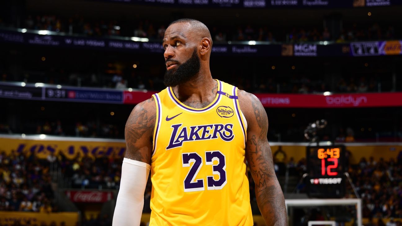 LeBron out 3-4 weeks, expected to miss opener