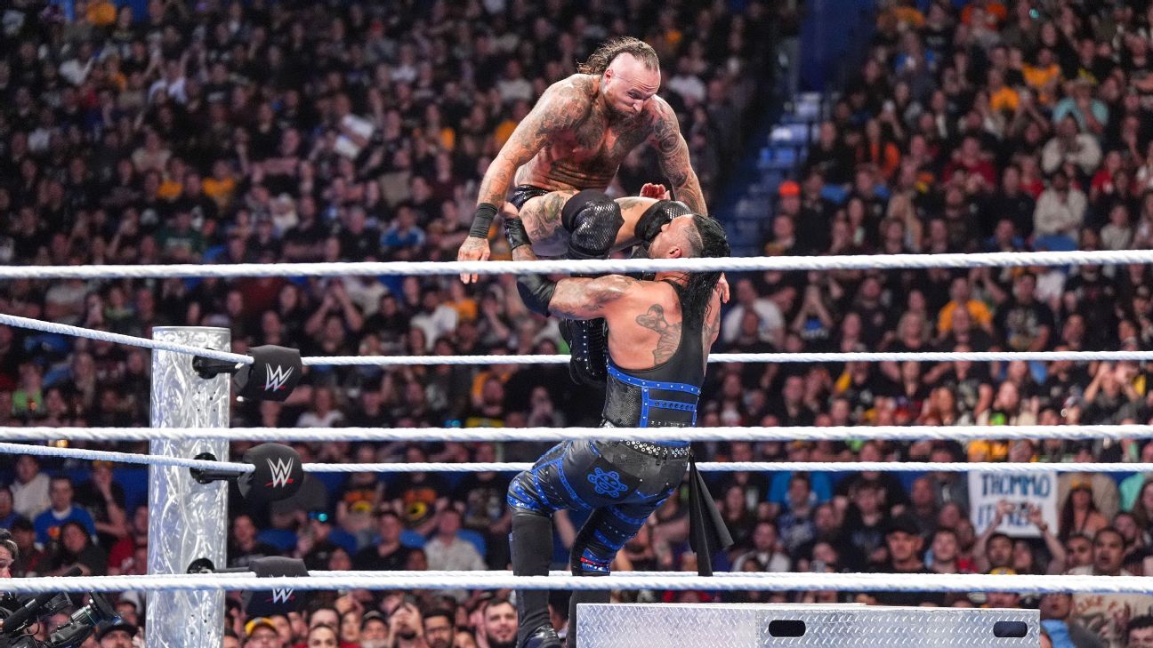 ‘SmackDown’ takeaways: Surprise returns, twists kick off WWE in Australia