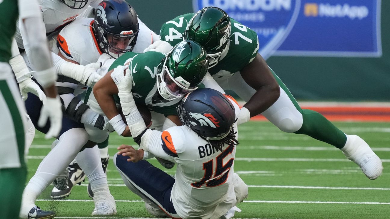 Glenn defends Fields despite Jets’ -10 pass yards