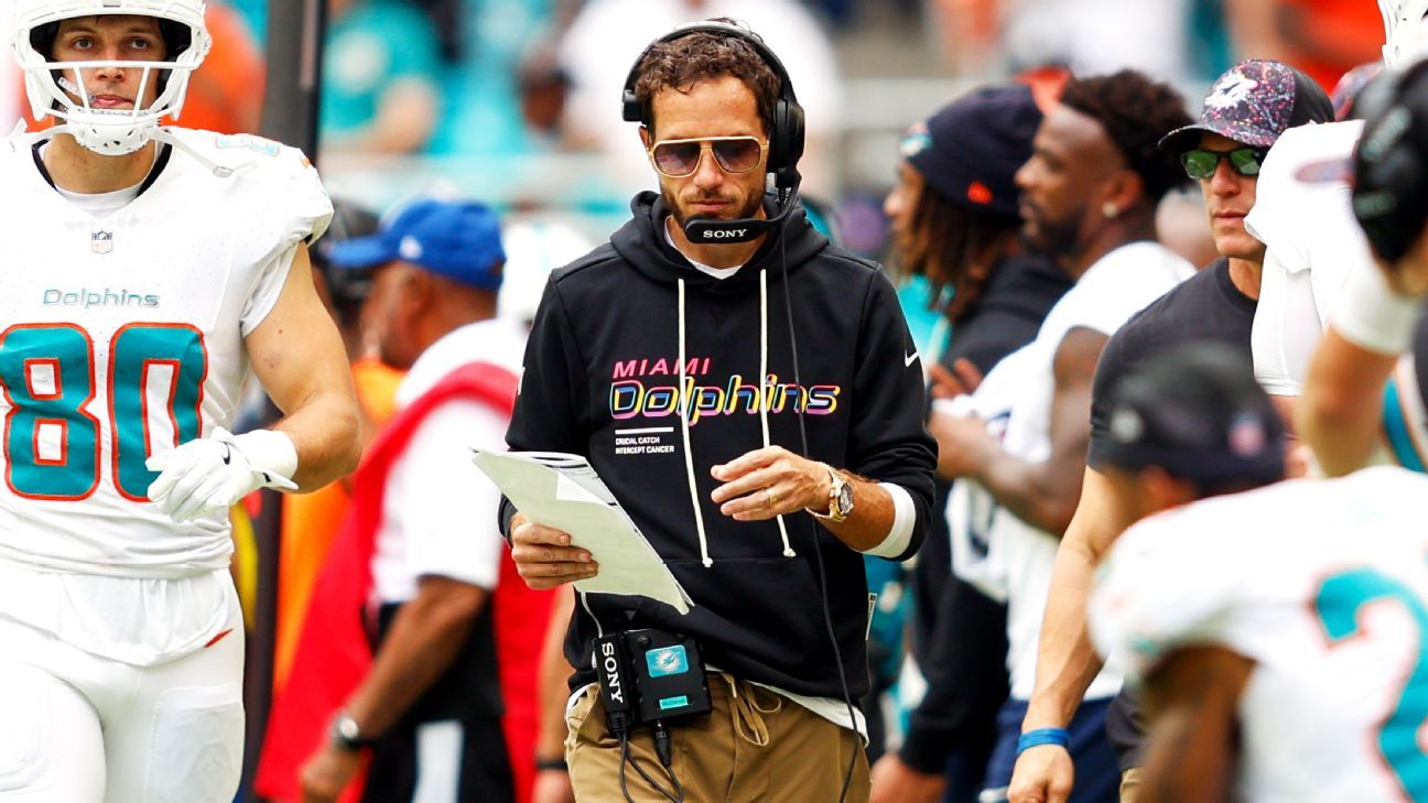Checking the temperature of the NFL’s hottest seats: Barnwell on Mike McDaniel, Justin Fields